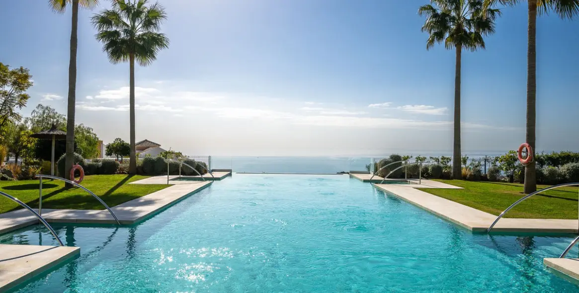 Продажа дома на две семьи в Benalmadena Pueblo 40