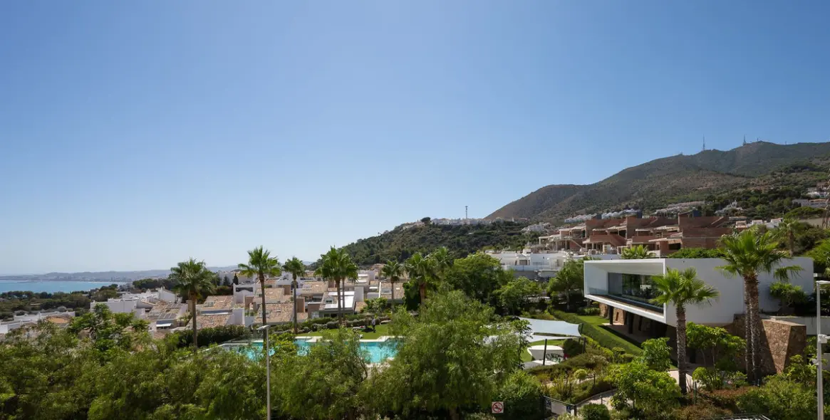 Продажа дома на две семьи в Benalmadena Pueblo 56