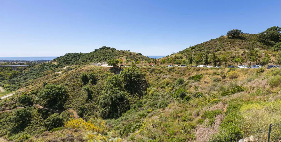 Venta de apartamento en planta media en Benahavís 38