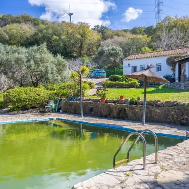 Venta de hotel en Casares
