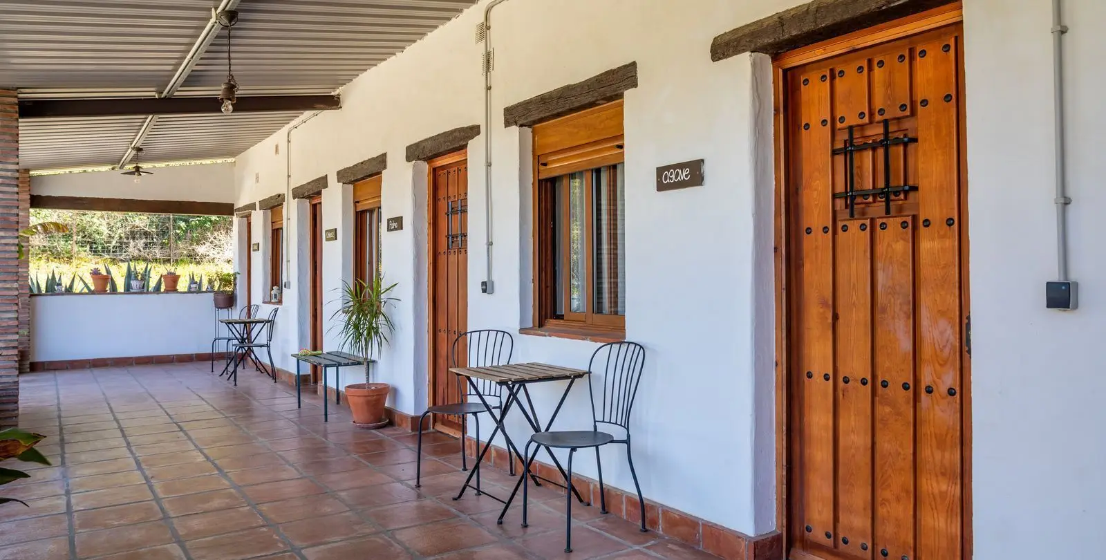Sale of hotel in Casares 21