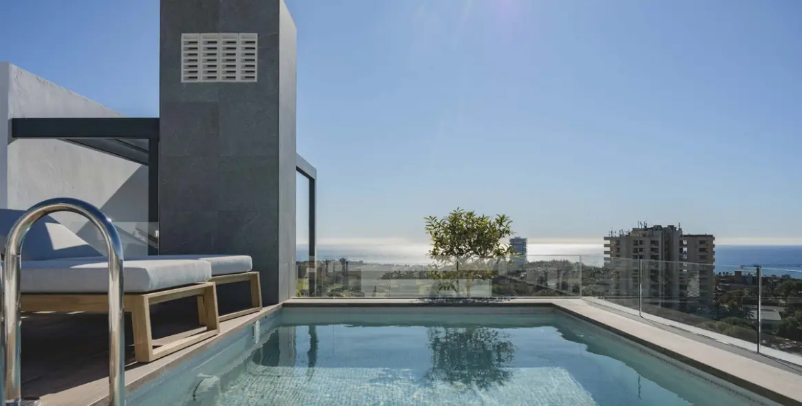 Sale of townhouse in Marbella (district Marbella) 9