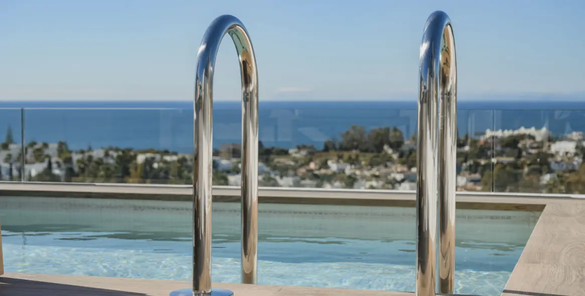 Sale of townhouse in Marbella (district Marbella) 10