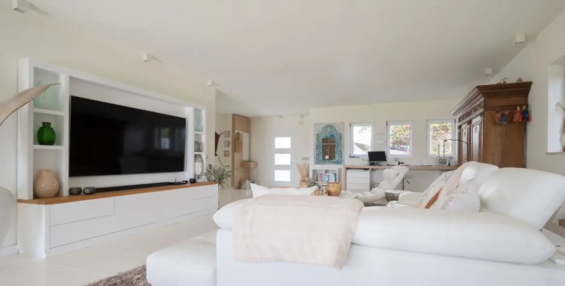 Sale of detached villa in Riviera del Sol 19