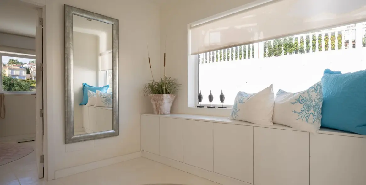 Sale of detached villa in Riviera del Sol 34