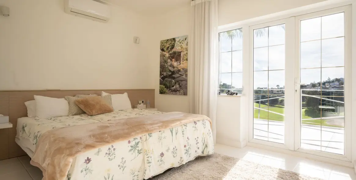 Sale of detached villa in Riviera del Sol 41