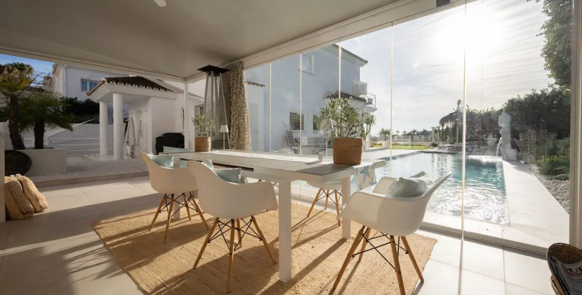 Sale of detached villa in Riviera del Sol 57