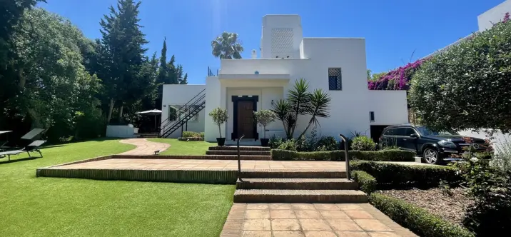 Venta de villa independiente en Sotogrande 0