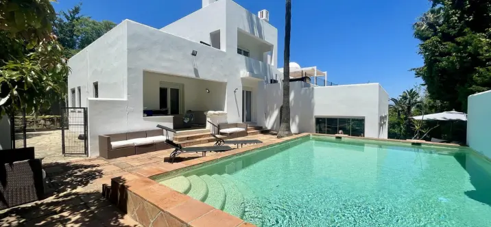 Venta de villa independiente en Sotogrande 1