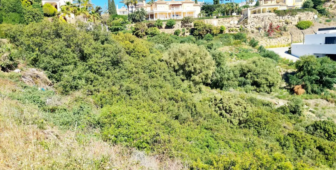 Sale of residential plot in Benahavís (district Benahavís) 3