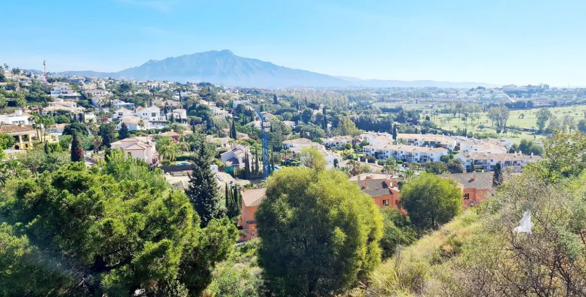 Sale of residential plot in Benahavís (district Benahavís) 7