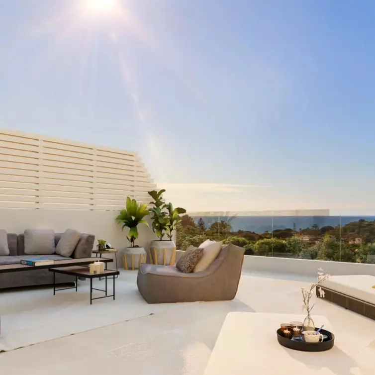 Sale of townhouse in Elviria