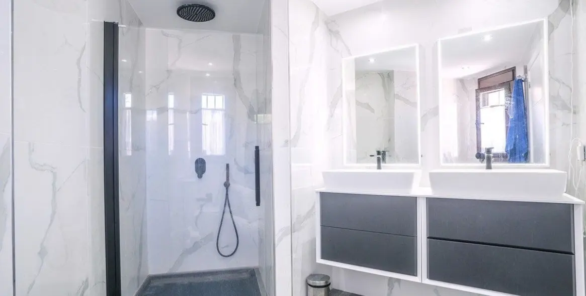 Sale of semi-detached house in Marbella (district The Golden Mile) 10