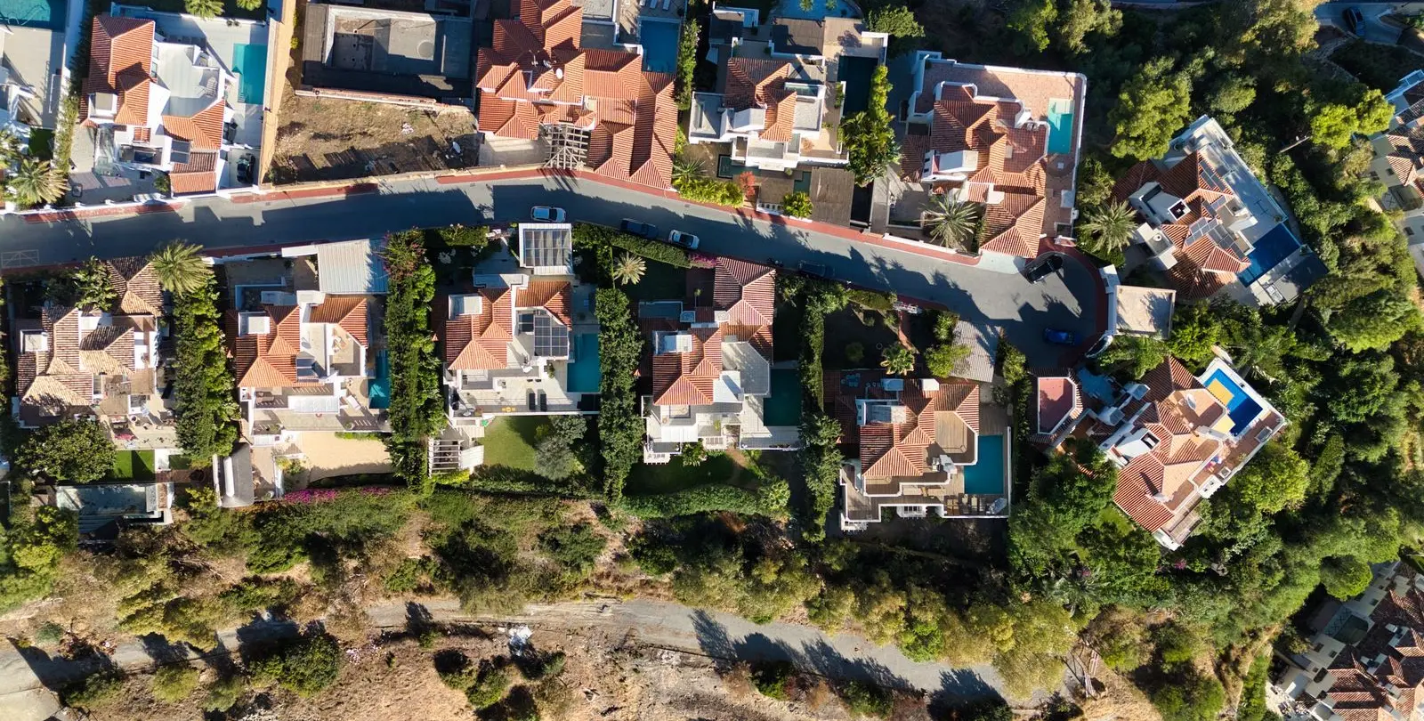 Sale of detached villa in Nueva Andalucía 32