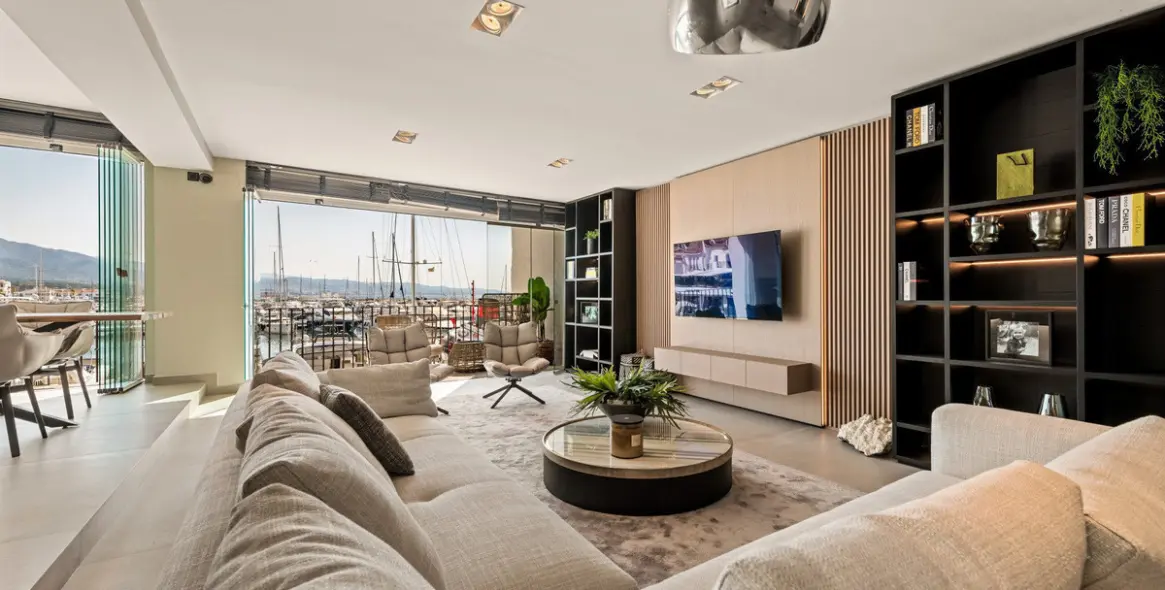 Продажа апартаментов на среднем этаже в Puerto Banús 7