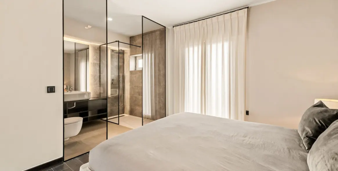 Продажа апартаментов на среднем этаже в Puerto Banús 13