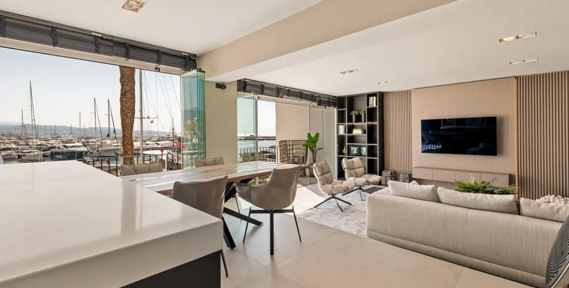 Продажа апартаментов на среднем этаже в Puerto Banús 16