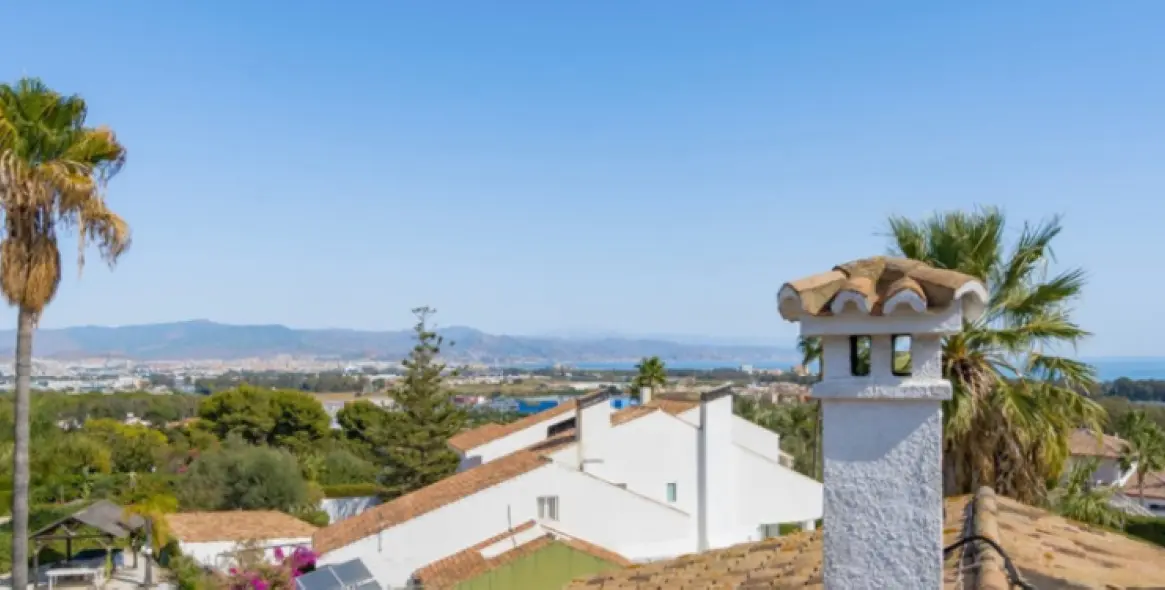 Продажа  отдельно стоящей виллы в Torremolinos 6