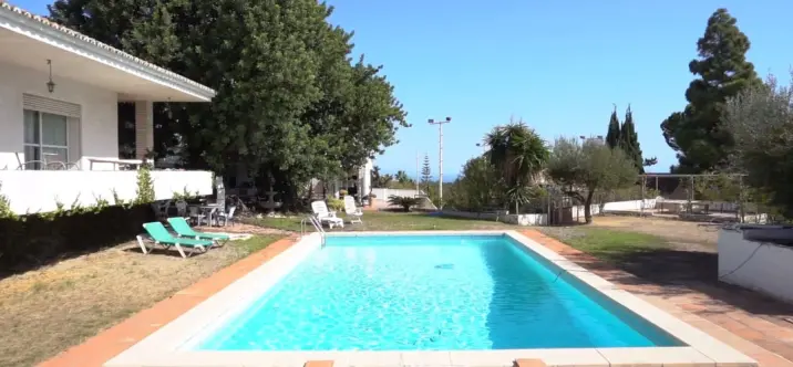 Venta de villa independiente en Torremolinos 3