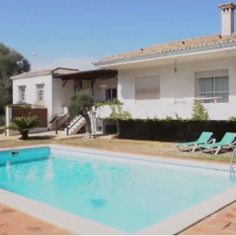 Venta de villa independiente en Torremolinos