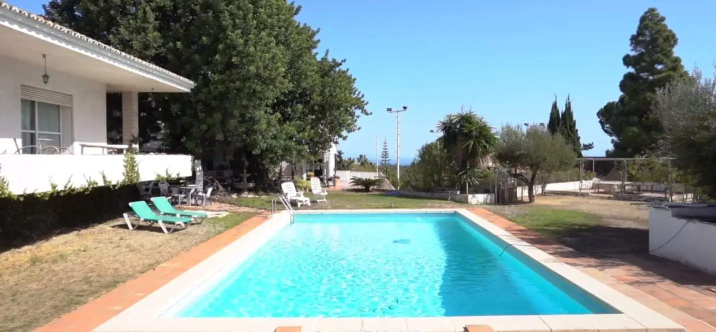 Venta de villa independiente en Torremolinos 3