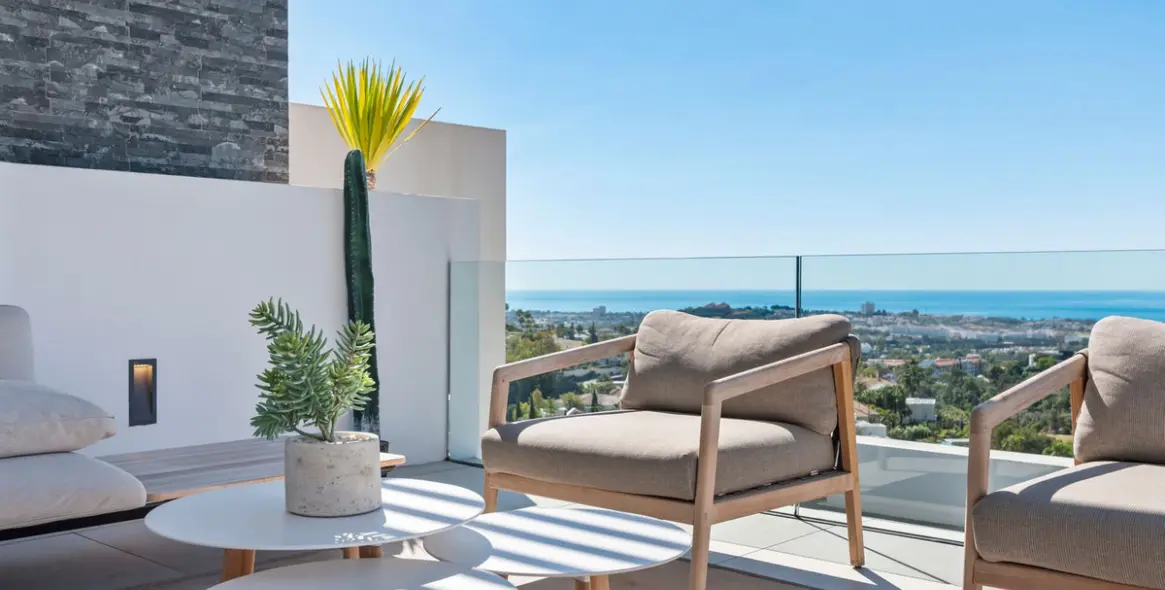 Sale of penthouse duplex in Benahavís (district Benahavís) 9