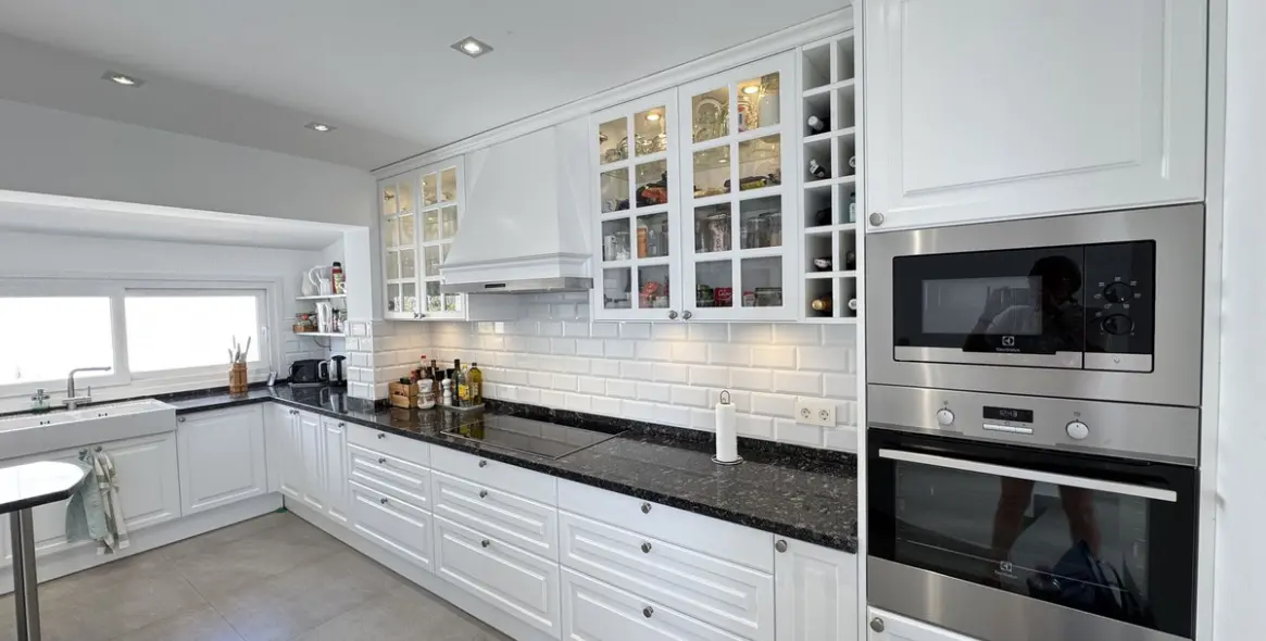 Продажа  отдельно стоящей виллы в Riviera del Sol 11