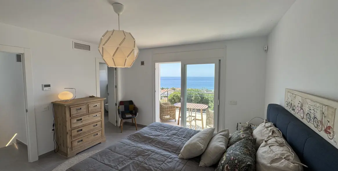 Sale of detached villa in Riviera del Sol 26