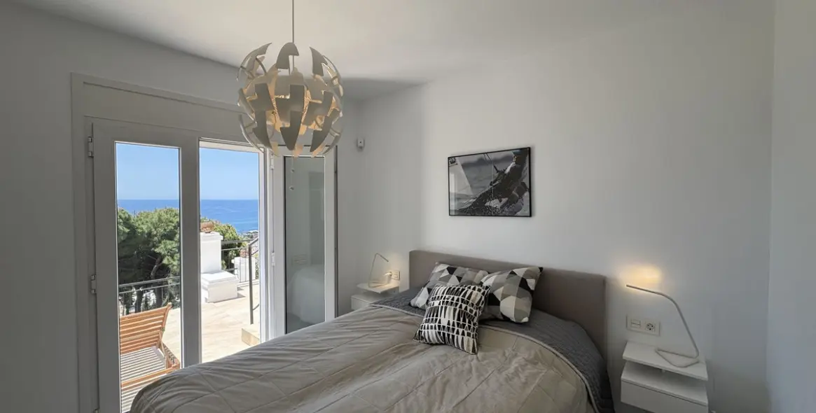 Sale of detached villa in Riviera del Sol 31