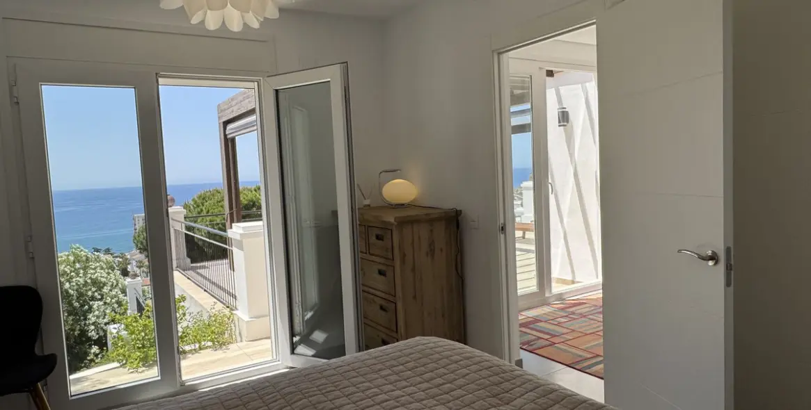 Sale of detached villa in Riviera del Sol 42