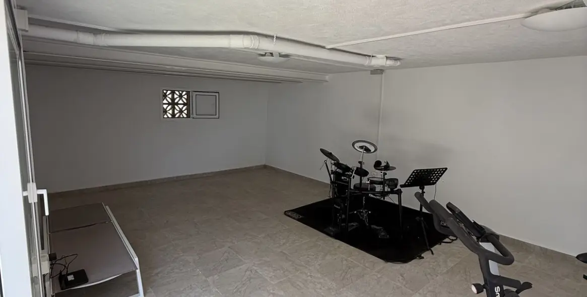 Sale of detached villa in Riviera del Sol 50