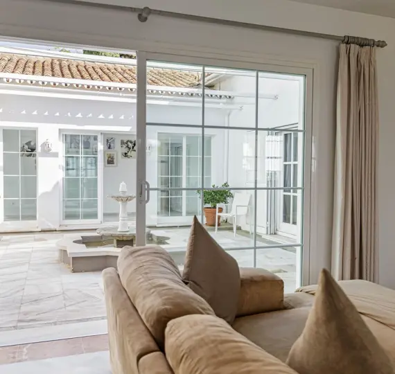 Oтдельно стоящая вилла R5023336