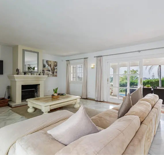 Oтдельно стоящая вилла R5023336