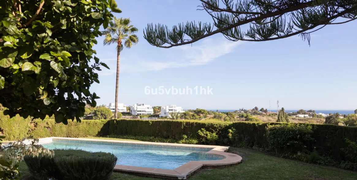 Продажа  отдельно стоящей виллы в La Quinta 3