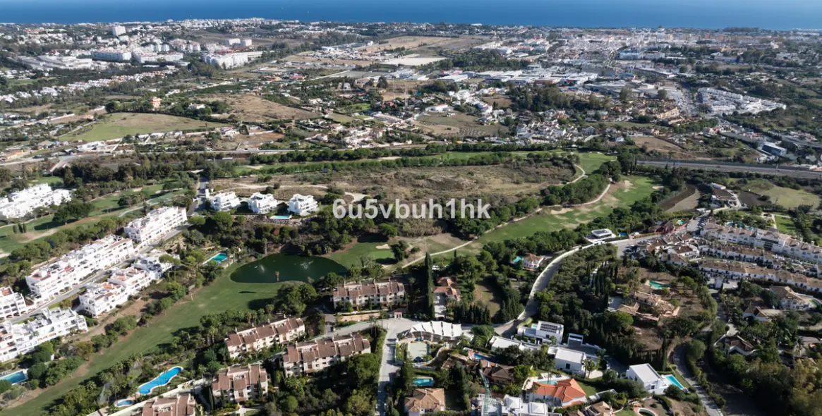 Продажа  отдельно стоящей виллы в La Quinta 36