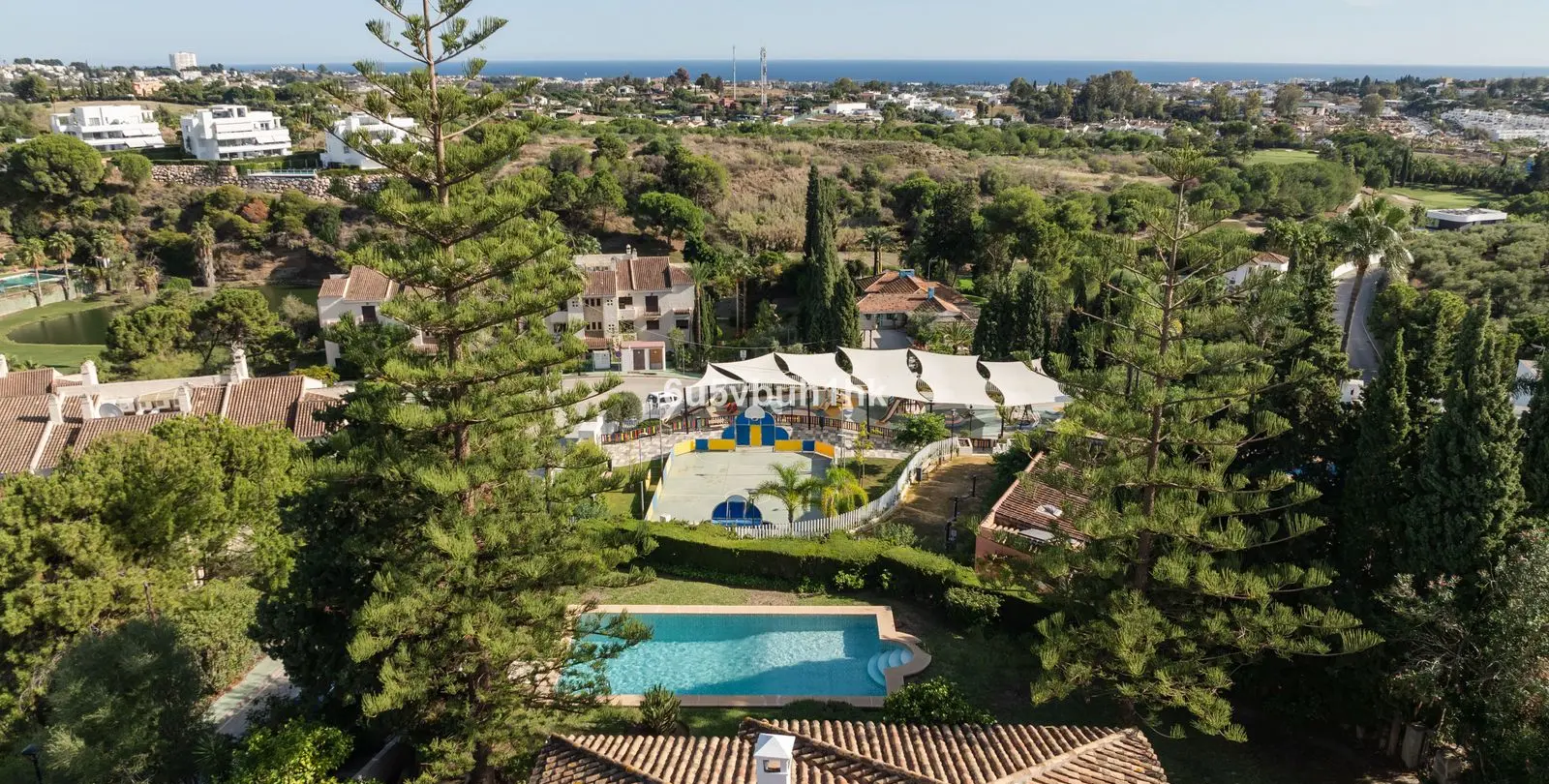 Venta de villa independiente en La Quinta 6