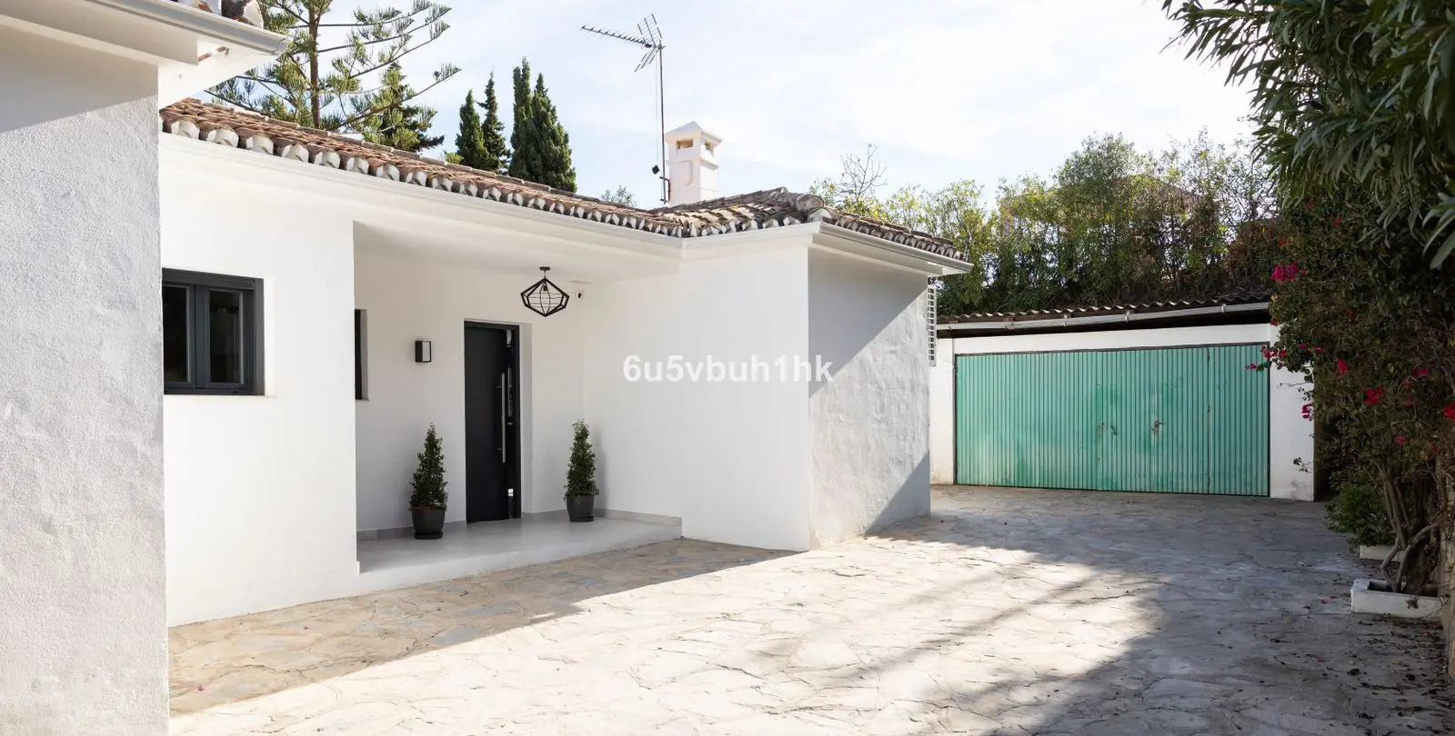 Venta de villa independiente en La Quinta 33