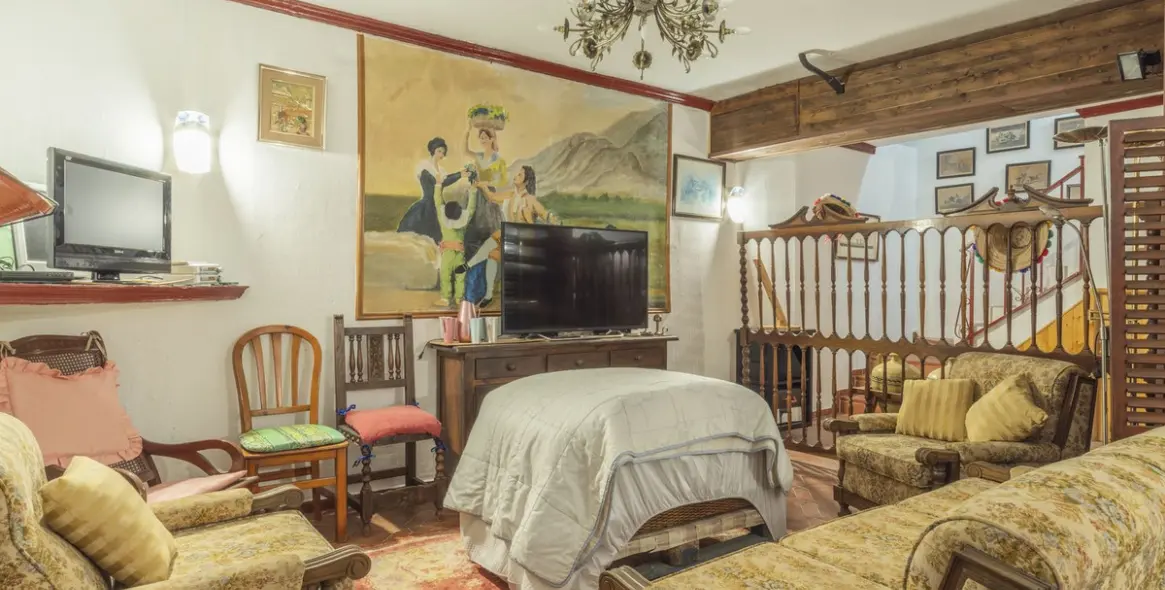 Продажа  отдельно стоящей виллы в Cerrado de Calderón 45