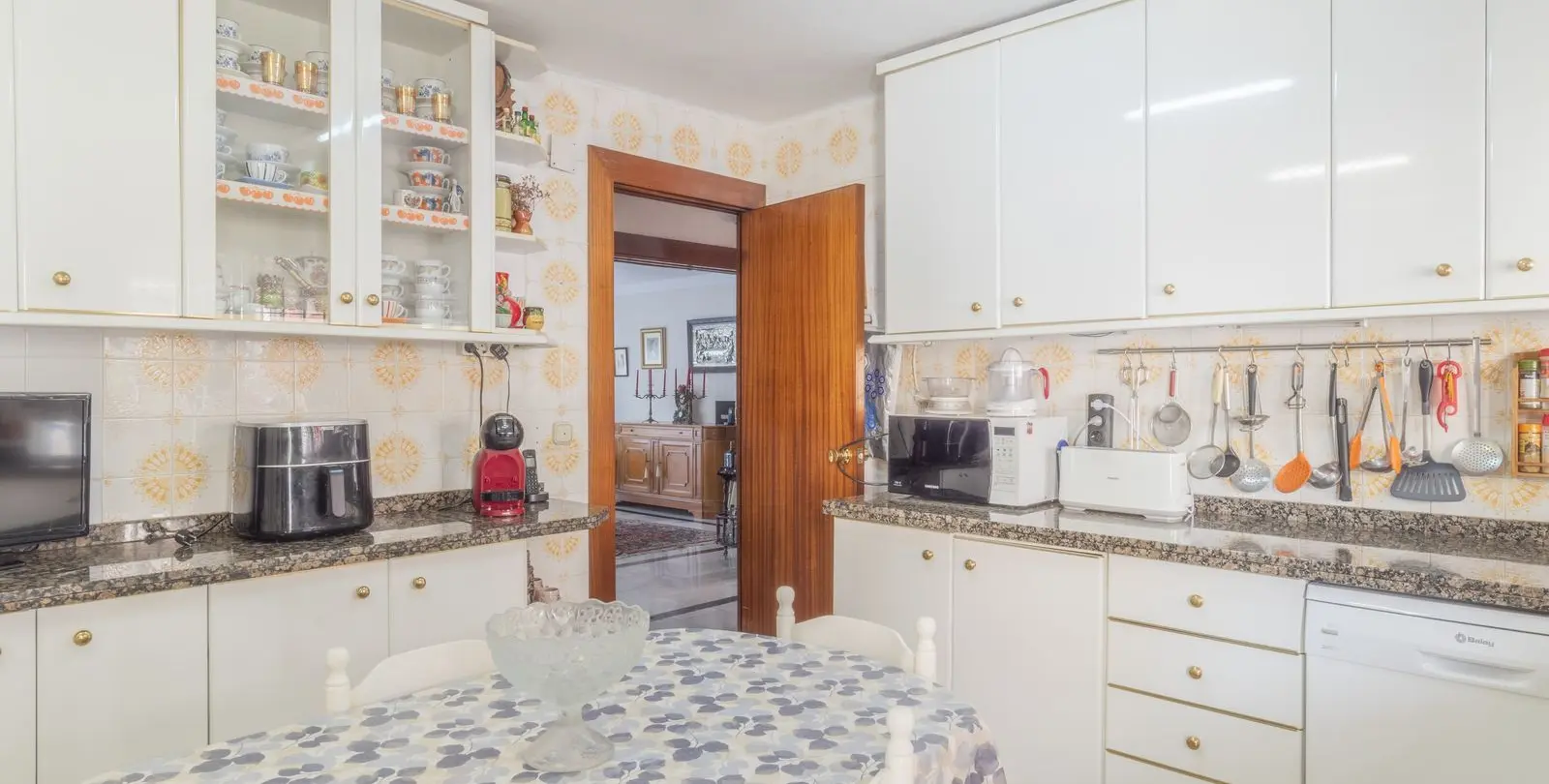 Продажа  отдельно стоящей виллы в Cerrado de Calderón 11
