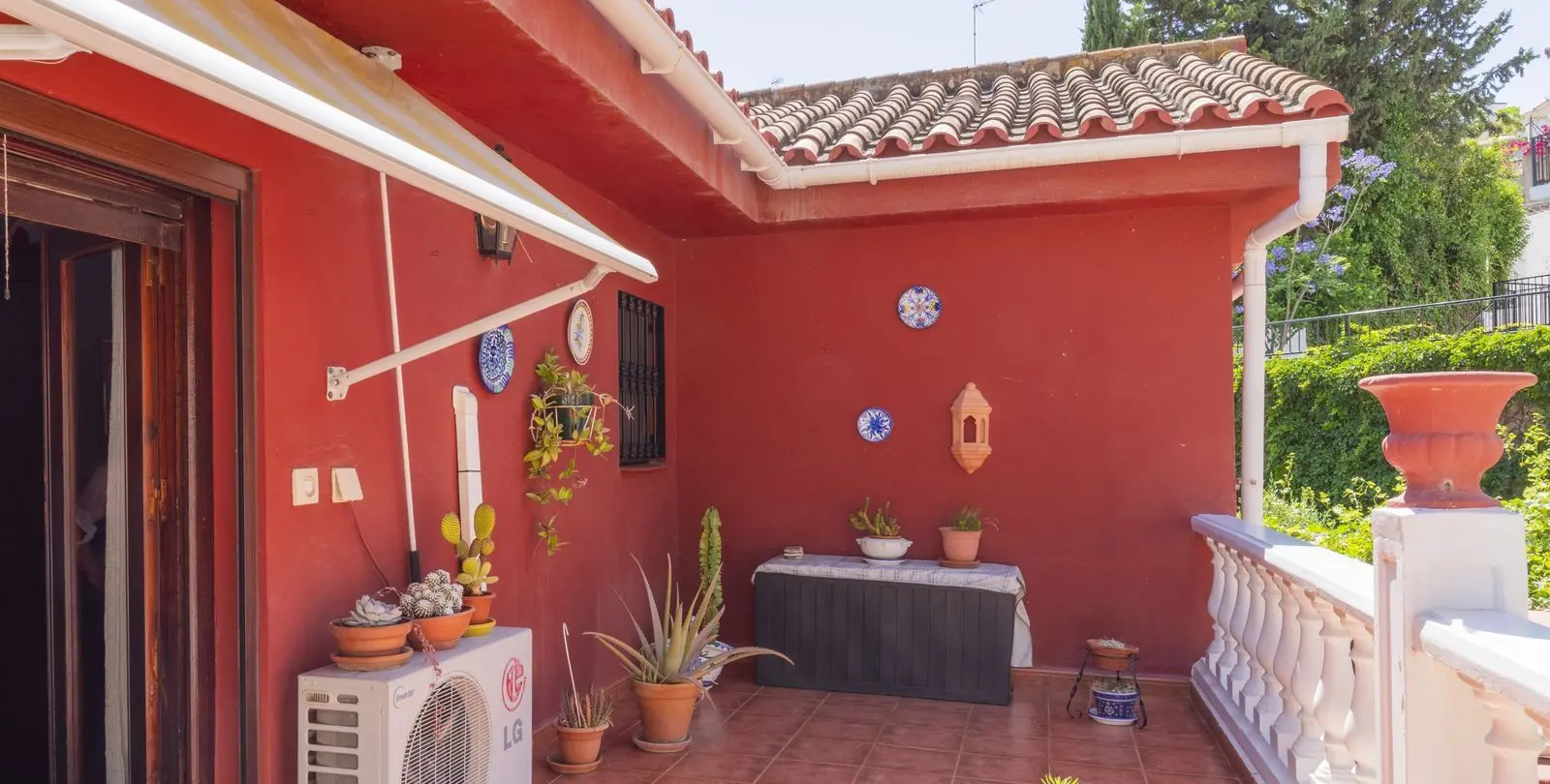 Продажа  отдельно стоящей виллы в Cerrado de Calderón 28