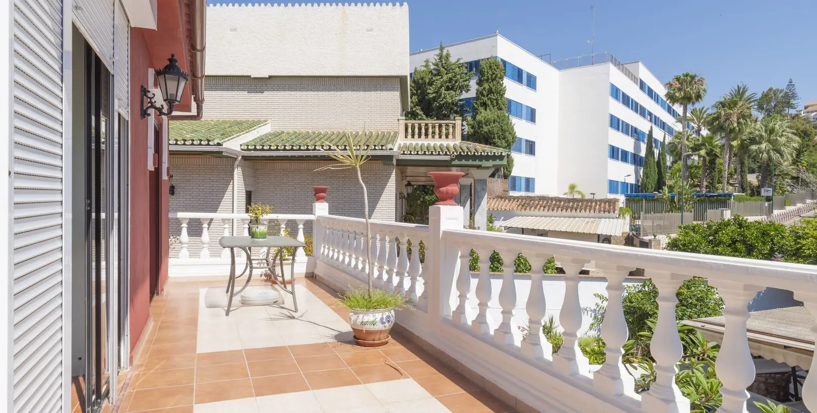 Продажа  отдельно стоящей виллы в Cerrado de Calderón 35