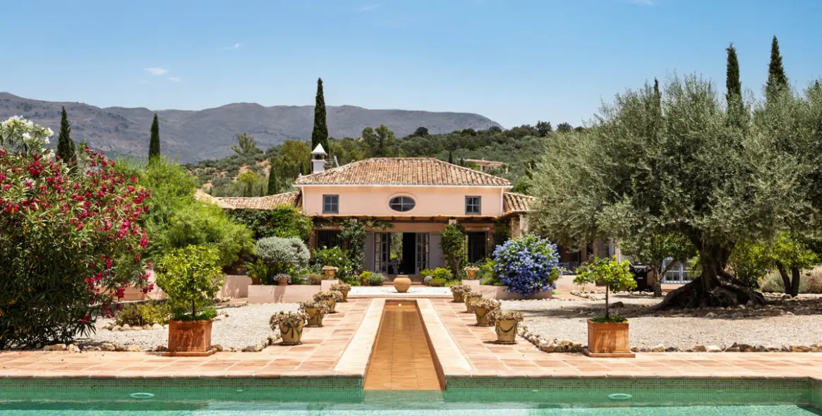 Продажа объекта в Periana 1