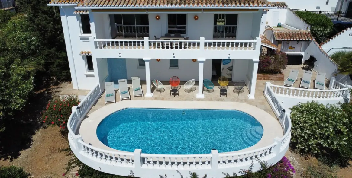 Venta de villa independiente en El Chaparral 1