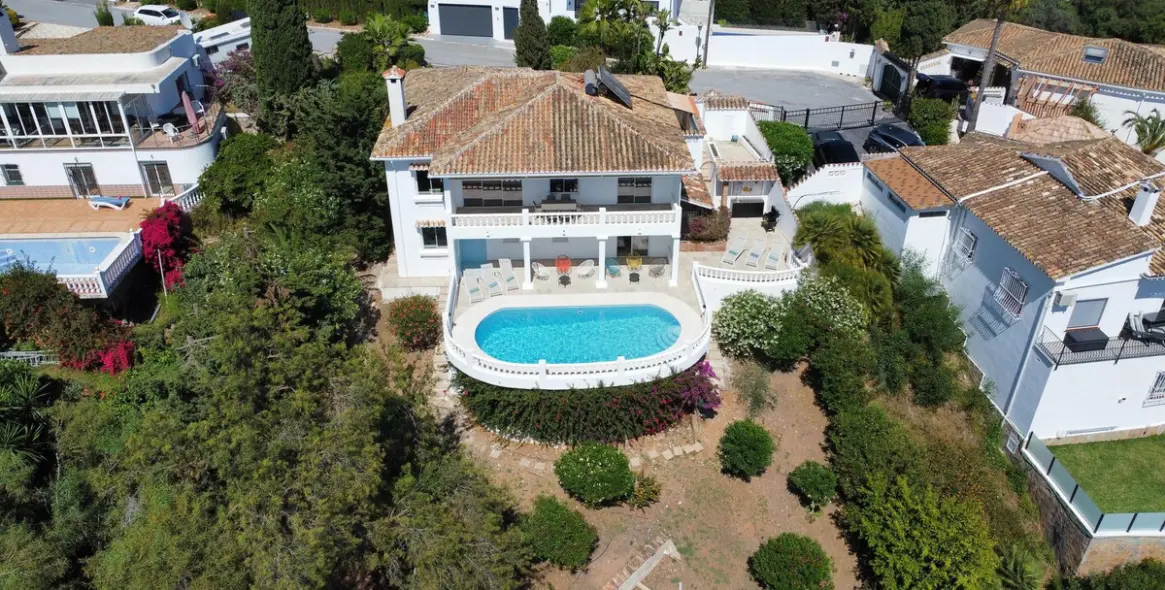 Venta de villa independiente en El Chaparral 3