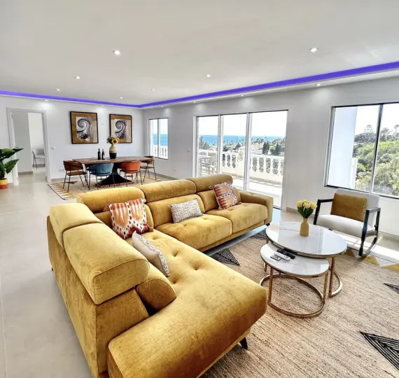 Venta de villa independiente en El Chaparral