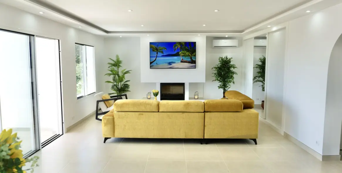 Venta de villa independiente en El Chaparral 9