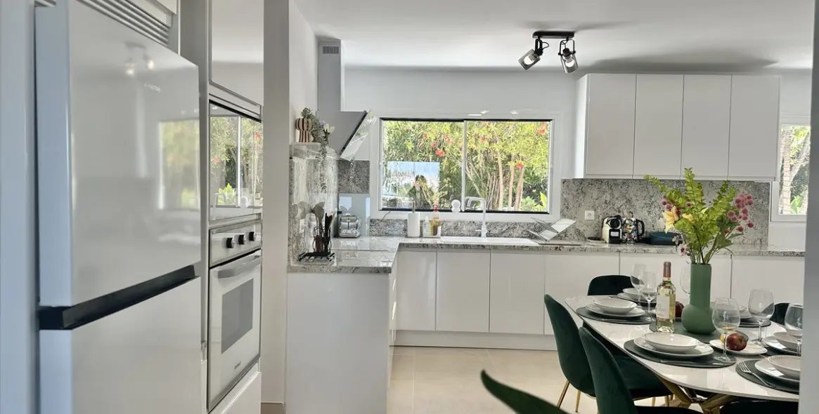 Venta de villa independiente en El Chaparral 18