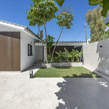 Продажа  отдельно стоящей виллы в New Golden Mile