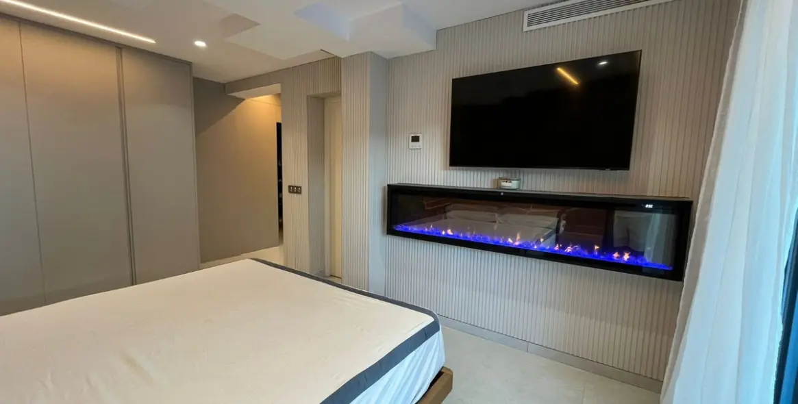 Venta de villa independiente en New Golden Mile 39