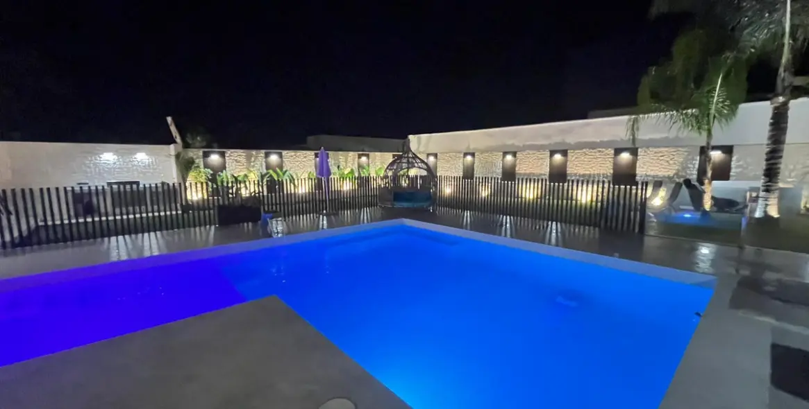 Venta de villa independiente en New Golden Mile 45